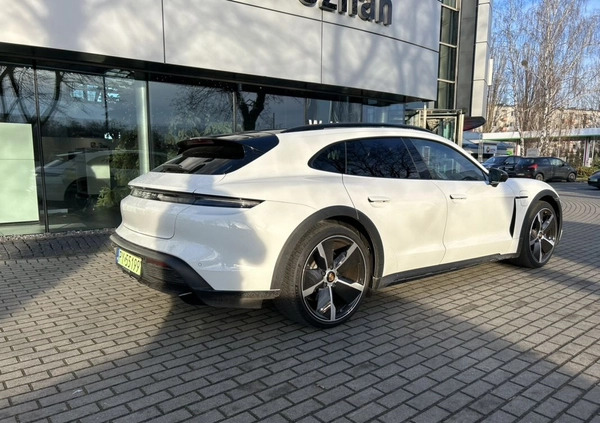 Porsche Taycan cena 359700 przebieg: 37000, rok produkcji 2022 z Braniewo małe 172